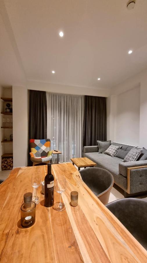 Luxurious 2Br Apartment With Mountain/Piste View, Close To Main Gondola グダウリ エクステリア 写真